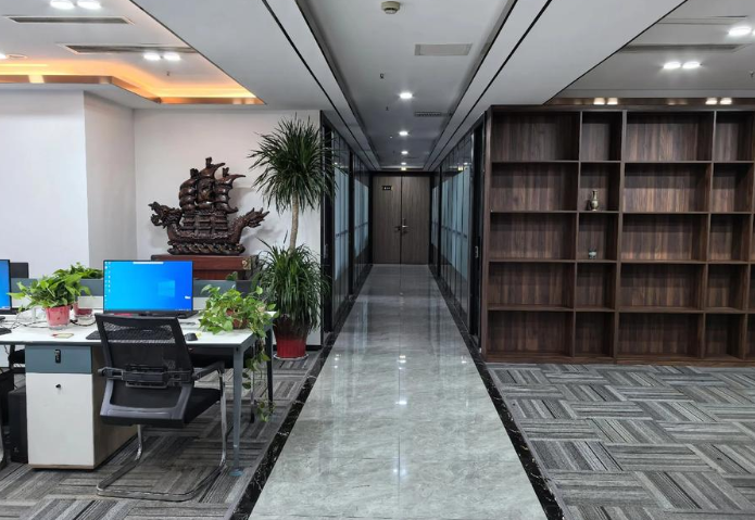 展台搭建材料与工艺选择指南：优梵企业形象策划的实践经验